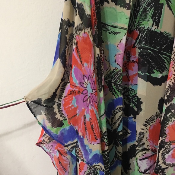 Andrew Charles Red Floral High-low Hem Dress - Picture 3 of 8